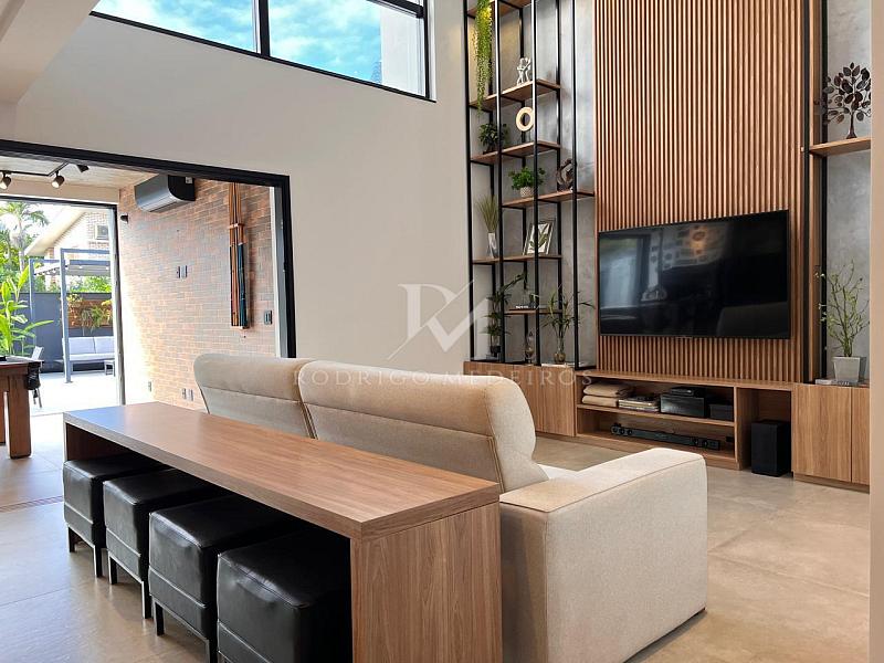 Casa nova  venda em Jurer Internacional, Florianpolis