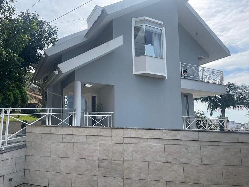 Casa com 4 sutes  venda no Bosque das Manses, So Jos