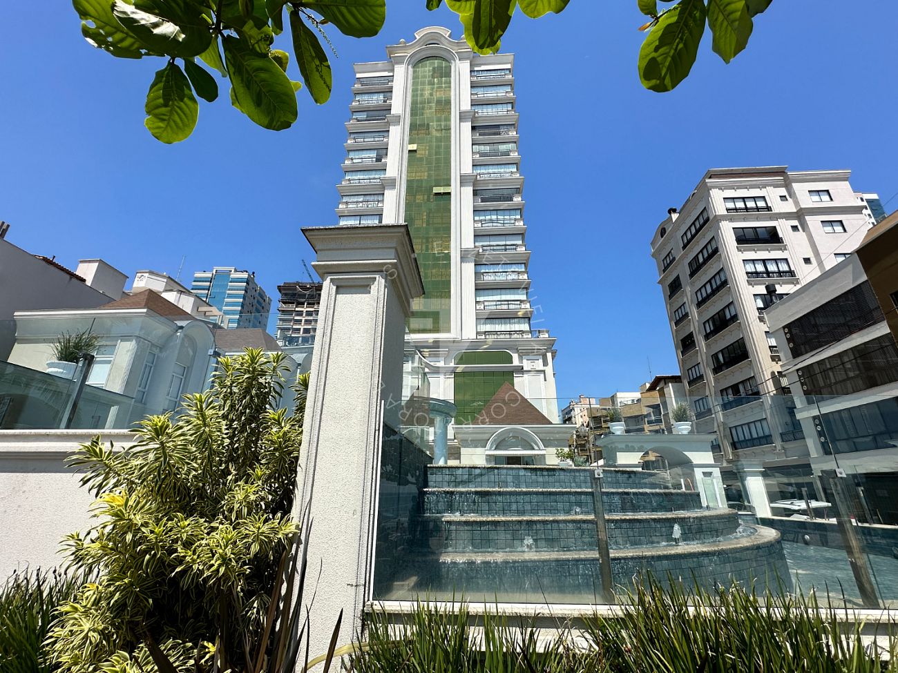 APARTAMENTO FRONTAL MAR, COPACABANA, 148 M², LIV3 IMOBILIÁRIA BOUTIQUE, ZONA SUL